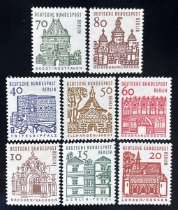 Berlin 9N215-22 Landmarks Definitive Set