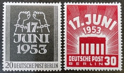 Berlin 9N99-100, East German Workers Strike